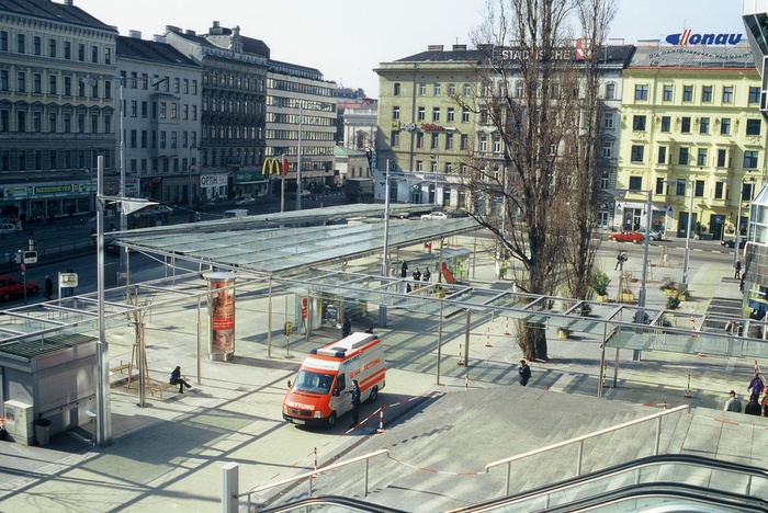 Platzgestaltung Julius Tandlerplatz