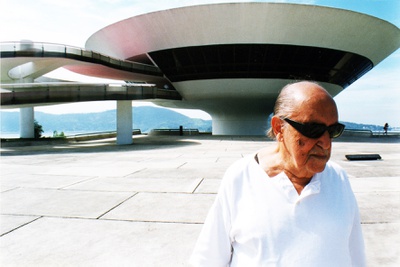 Oscar Niemeyer: Das Leben ist ein Hauch