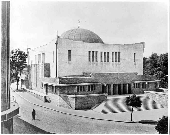 Neologic Synagogue by Peter Behrens, Zilina