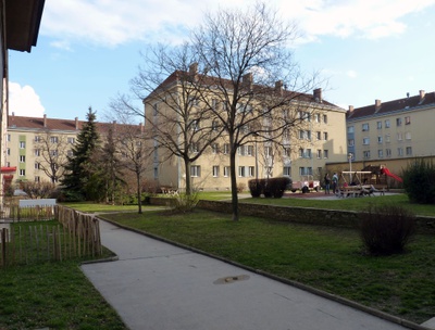 Emil-Fucik-Hof