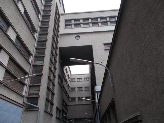 Umspannwerk Favoriten, Arch. Eugen Kastner und Fritz Waage, 1931