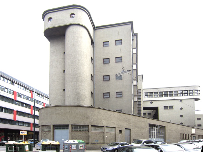 Umspannwerk Favoriten, Arch. Eugen Kastner und Fritz Waage, 1931
