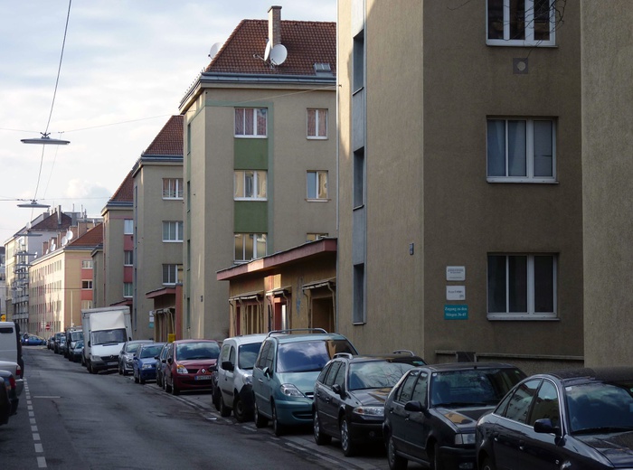 Emil Fucik Hof, Erlachgasse