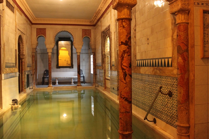 Kaiserbründl (ehem. Centralbad), Arch. Adolf Endl / Honus & Lang 1889