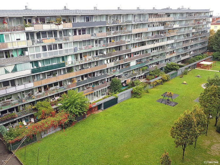 Helmut Wimmer (1999), Wohnregal