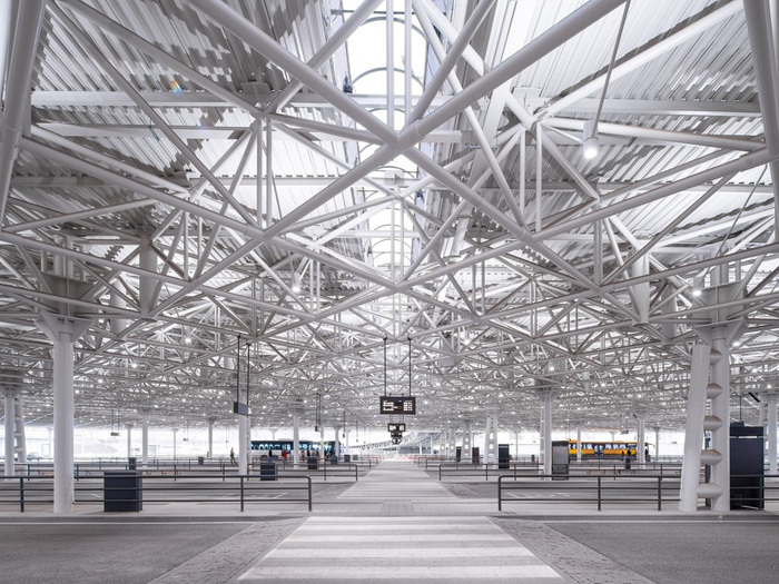 Busbahnhof Zvonarka in Brünn nach der Renovierung durch Chybik und Kristof