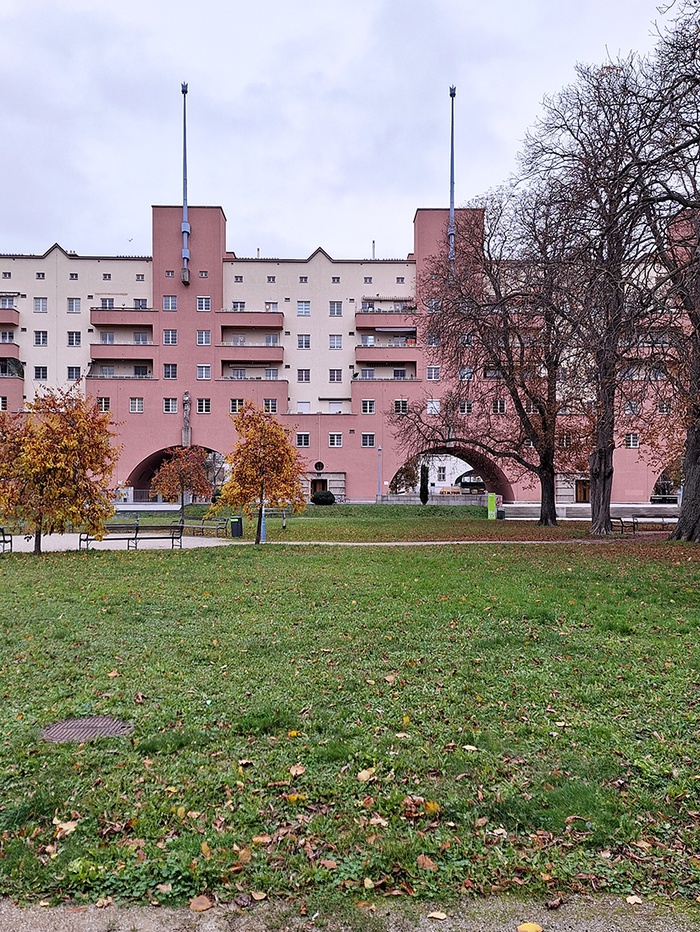 Karl-Marx-Hof Wien (1926-1930), Architekt Karl Ehn