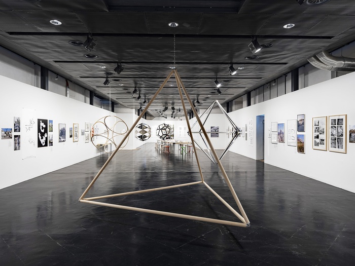 Ausstellungsansicht "Der Hang zur Geometrie"