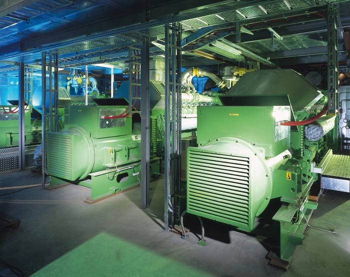 Klimaschutzhochhaus Blockheizkraftwerk