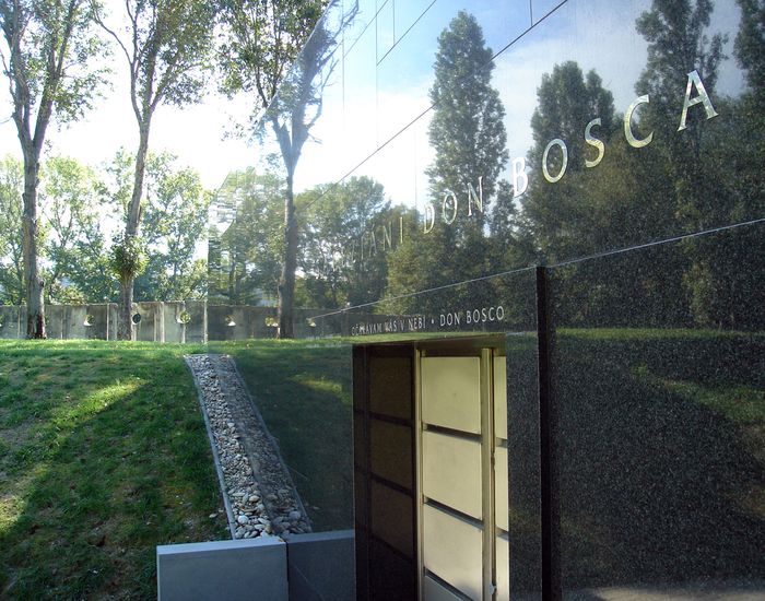 Michal Bogár, Ľubomír Králik, Ľudovít Urban: Tomb of Salesians of Don Bosco