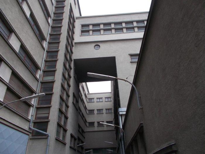 Umspannwerk Favoriten, Arch. Eugen Kastner und Fritz Waage, 1931